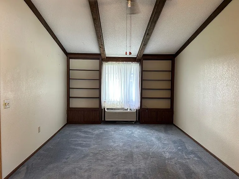 7901 Castile Rd — Photo 22