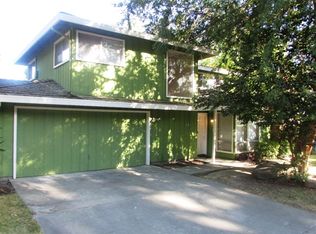 26 Parkshore Cir, Sacramento, CA