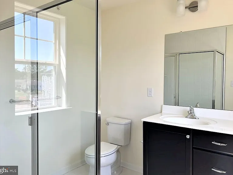 61 Becker Dr — Photo 27