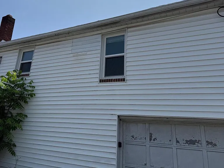 111R E Factory St — Photo 1