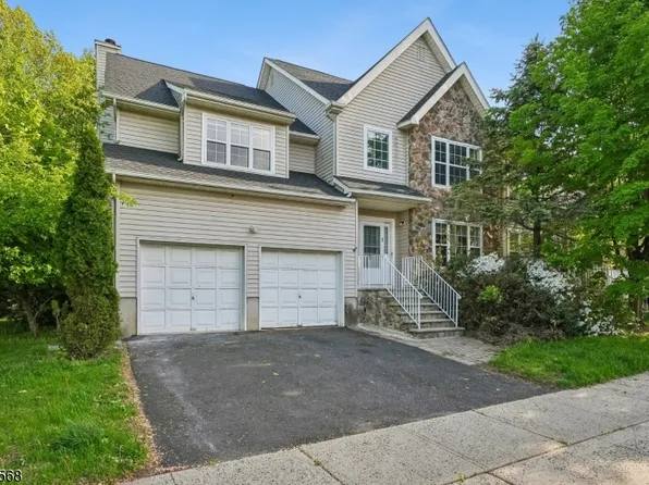 1 Leigh Rd, Hillsborough, NJ 08844