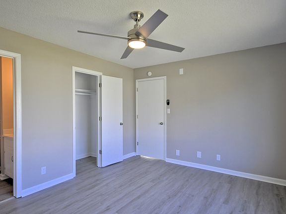 4th image of 570 Anita Dr