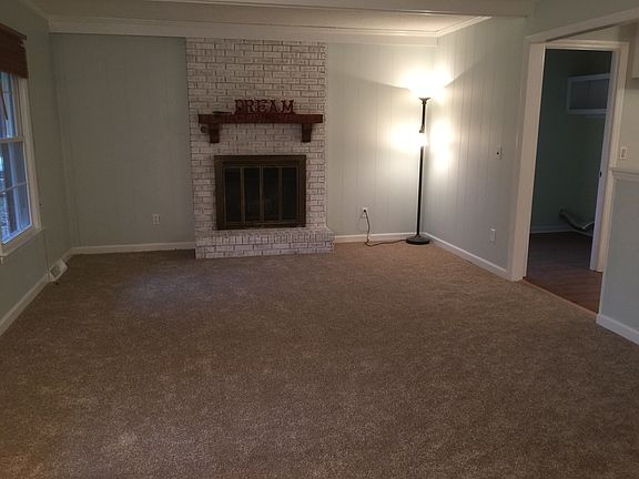 4th image of 6302 Lorna Ln