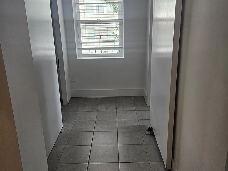 1590 Adams St #202 — Photo 9