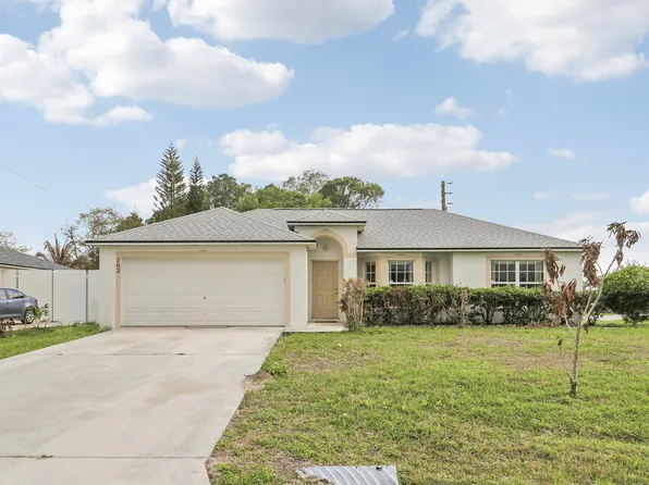 702 SE Lighthouse Avenue SE, Port St Lucie, FL 34983