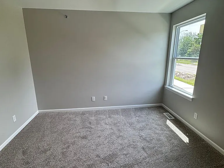 1301 McKee St — Photo 22