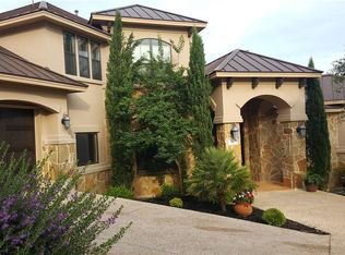 742 Mission Hts, New Braunfels, TX 78130