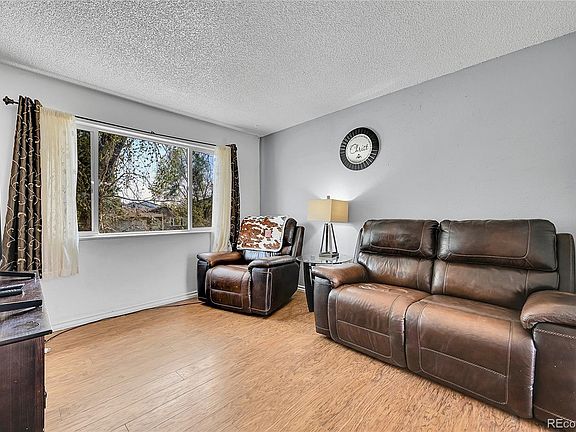 3rd image of 2933 19th Street Drive