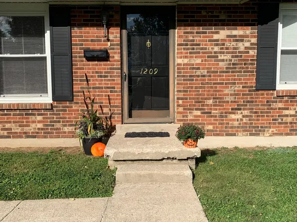 1209 Austin Ct, Lexington, KY 40517