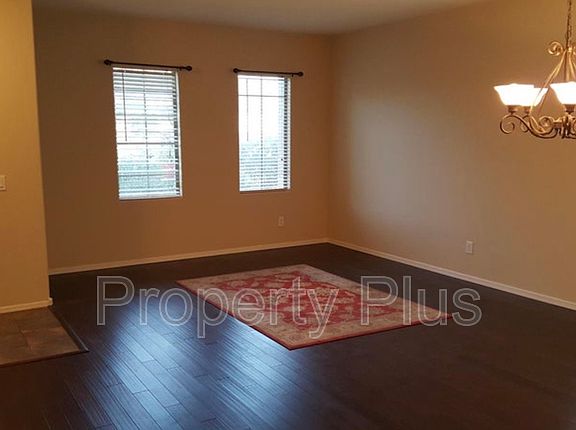 5th image of 38970 N Kelley Ln