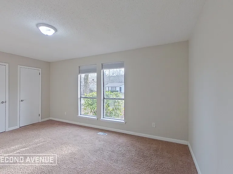 5764 Desoto Dr — Photo 8