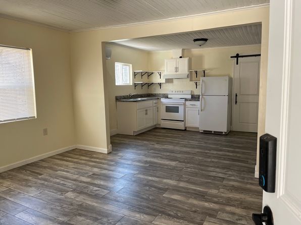 2337 Falcon Dr APT B