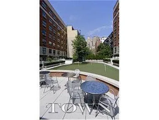 Rented by Town Residential | media 21