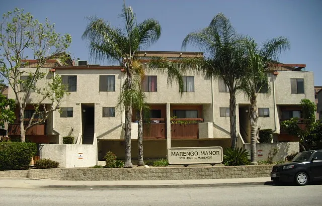 3252 Mars Hill St photo 1