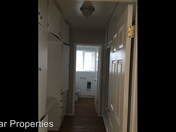 3rd image of 390 N Madison Ave APT 07