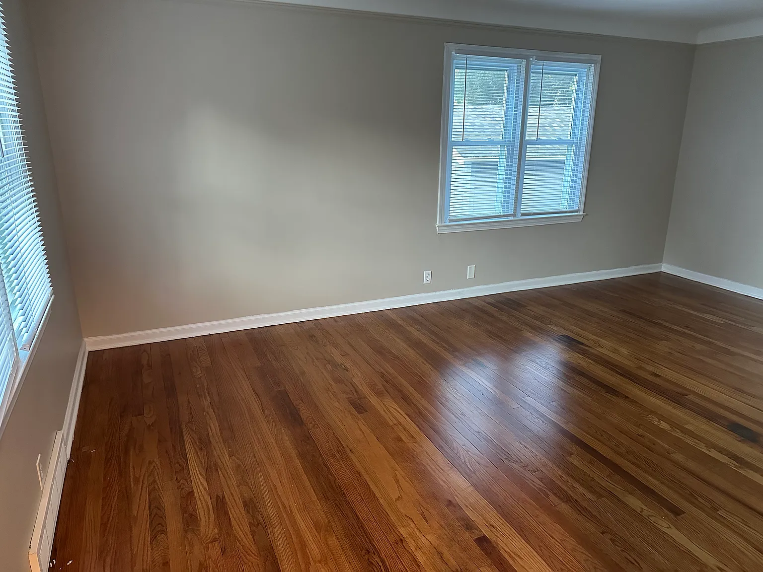 2 bed, 952 sqft, $1,500 — Photo 4