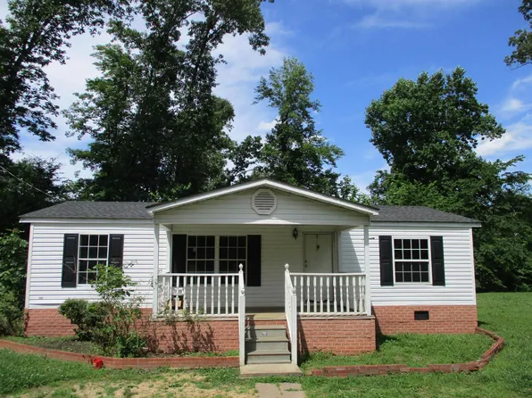 457 E Highland St, Decaturville, TN 38329