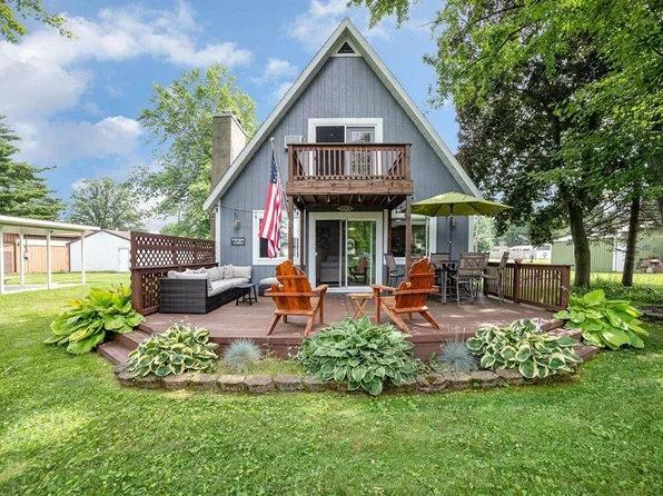 316 Twin Lake Rd, Beaverton, MI 48612