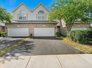 1118 Coventry Ln, Bolingbrook, IL 60440