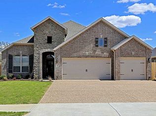 5401 SW Lavender St, Bentonville, AR 72712