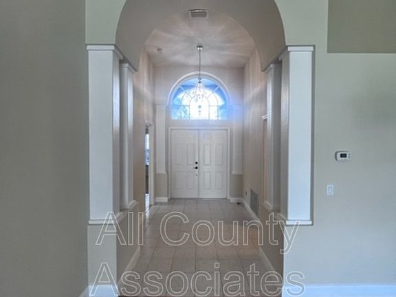 4th image of 4419 Sawgrass Dr