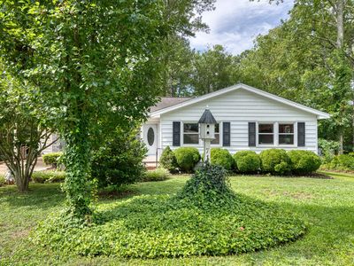715 White Oak Dr, Cary, NC, 27513