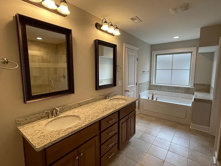 15487 Ironcrest Dr — Photo 8