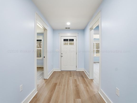 3rd image of 99 Randolph Cv