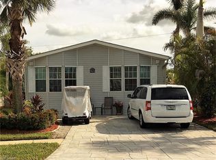 1191 Silver Lakes Blvd, Naples, FL 34114