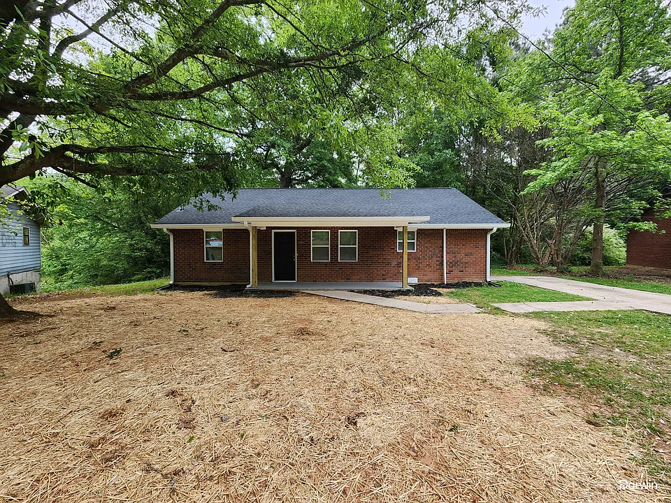 723 W Creek Cir