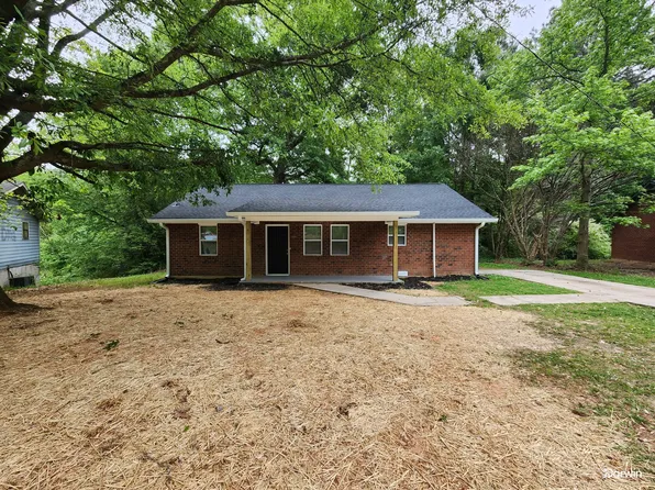 723 W Creek Cir, Monroe, GA 30655
