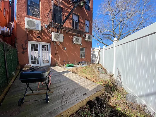 Rented by Brooklyn Blocks Real Estate | media 4