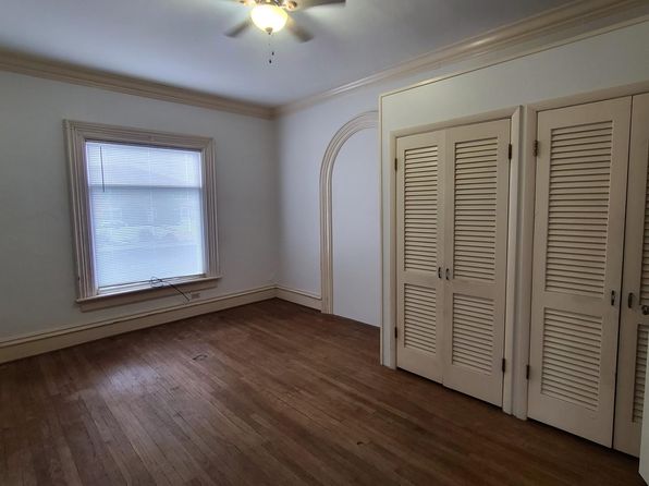 615 W Main St