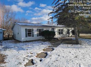 5466 Kilgore Rd, Avoca, MI 48006