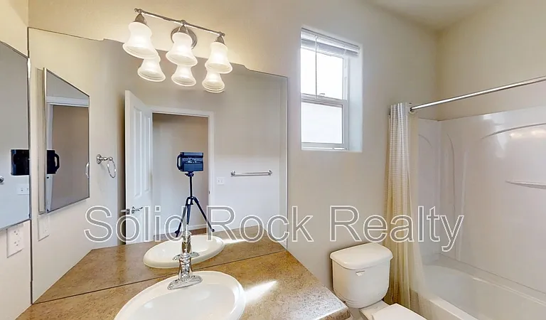 11817 Bremen Point — Photo 15