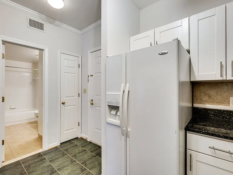 1645 International Dr #411 — Photo 7
