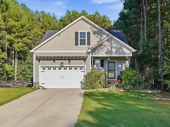 30 Wadeford Dr, Zebulon, NC 27597