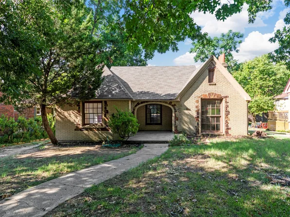 911 Valencia St, Dallas, TX 75223