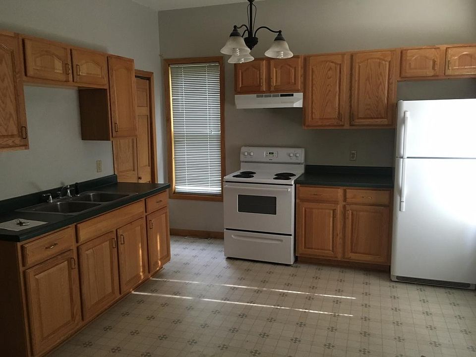 1st image of 1066 W Wabasha St #1