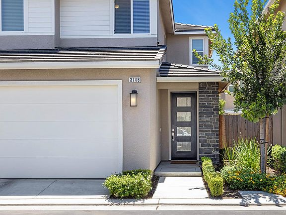3rd image of 3748 Longford Way