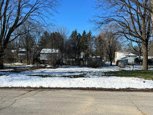N Fulton St, Cassopolis, MI 49031