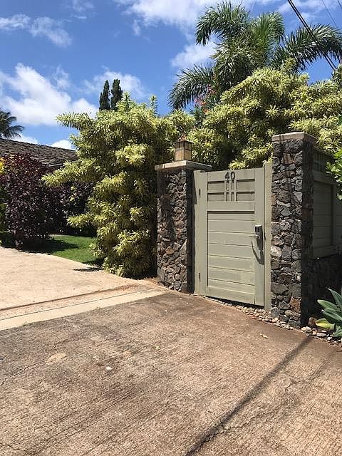 front entry with gate and entry door