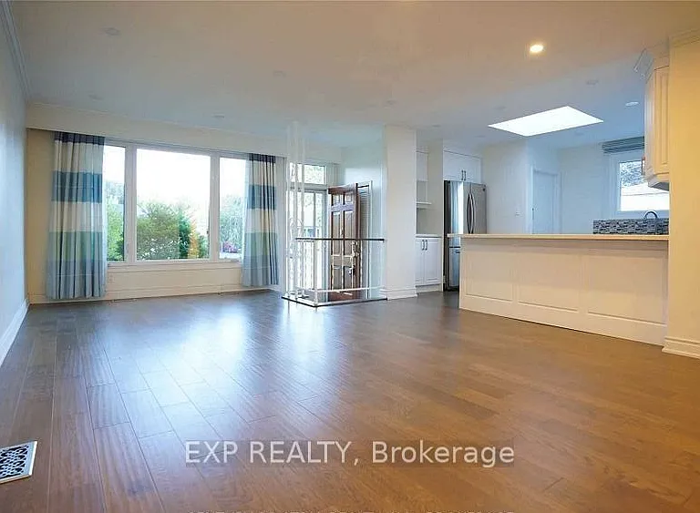 218 Ashlar Rd — Photo 2