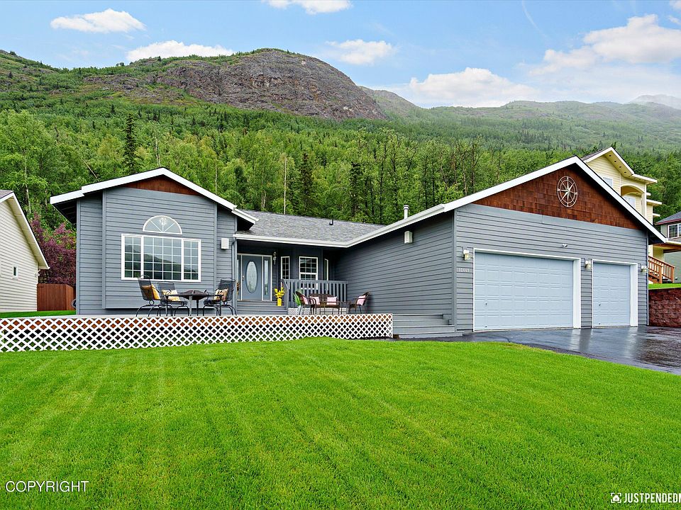 1st image of 10449 Stewart Dr