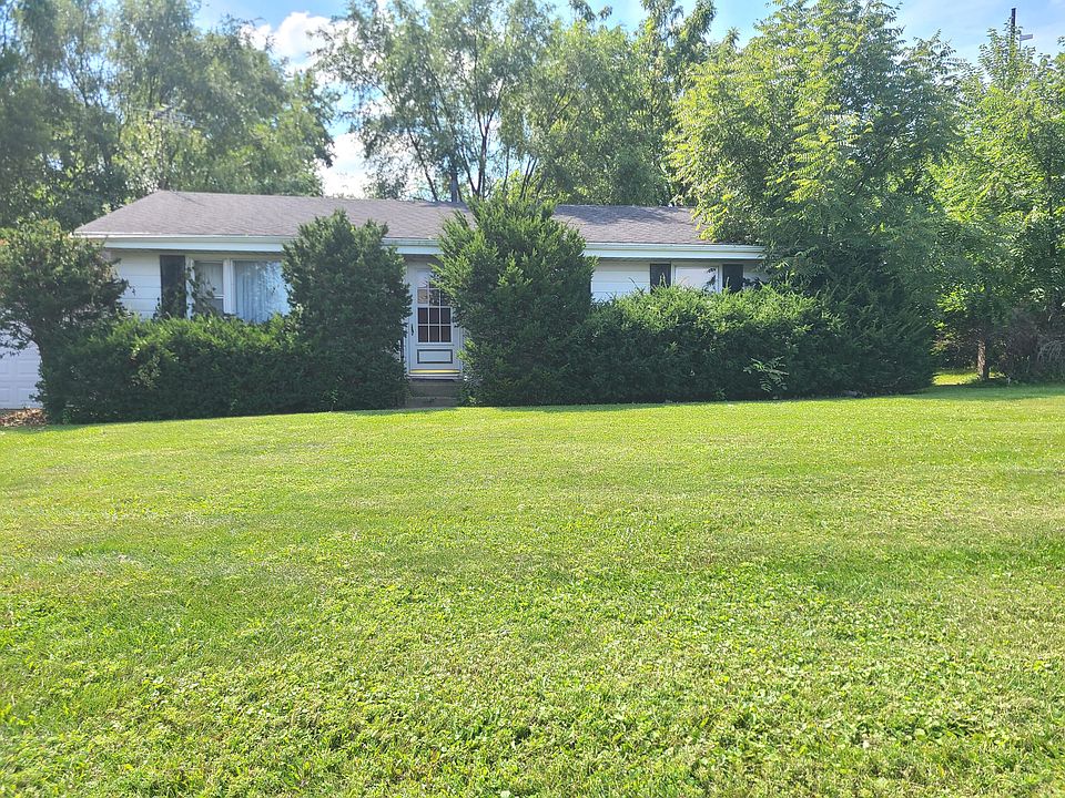 1st image of 7929 Whitcomb St