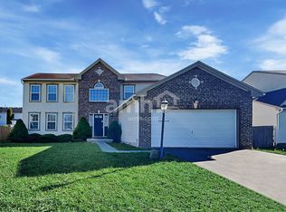 222 Wellington Pl SW, Pataskala, OH 43062