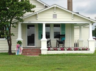 2211 Suttontown Rd, Newton Grove, NC 28366