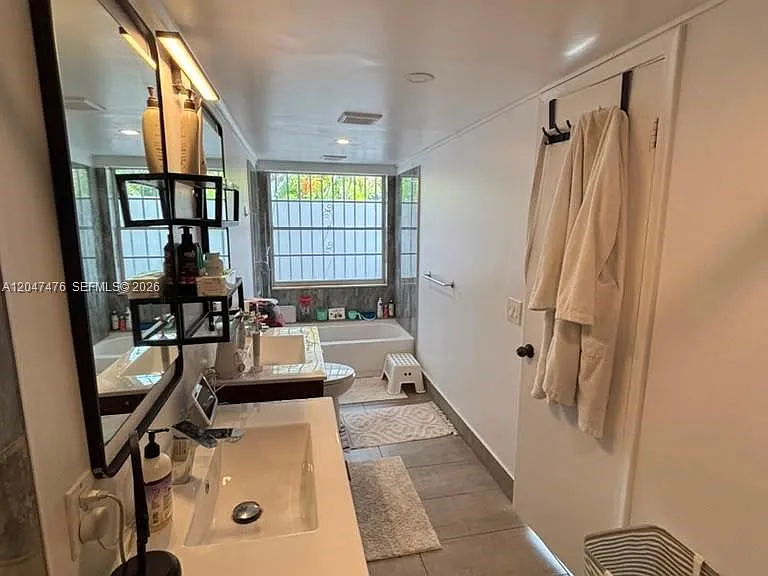 926 NE 27th Ave #926 — Photo 10