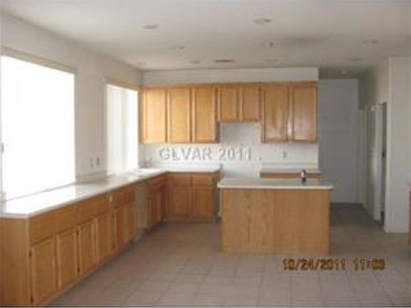 2nd image of 6526 Violet Breeze Way