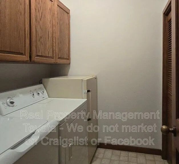 8874 Bald Eagle Dr — Photo 25